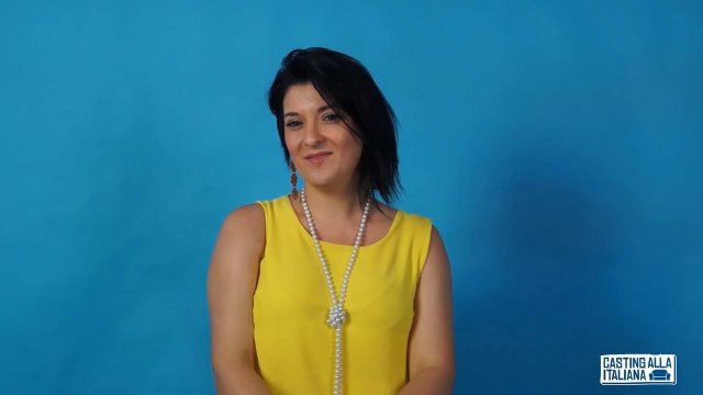 Превью Турок загоняет зрелой туристке в очело большой пульсирующий член № 3597