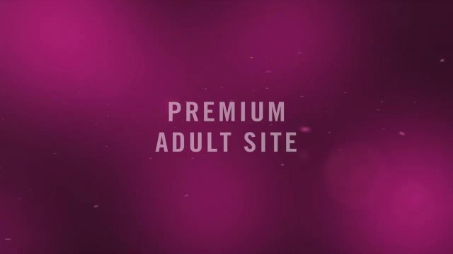 Превью Рыжая соска долбится с парнем подруги и с ней в групповухе № 38098