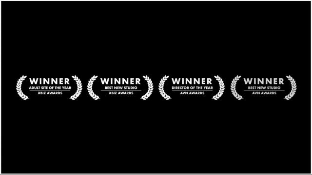 Превью Мужик потрахался с худой любовницей у себя на вилле № 38183